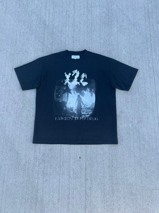“FASHION IS MY DRUG(X2C)” TEE